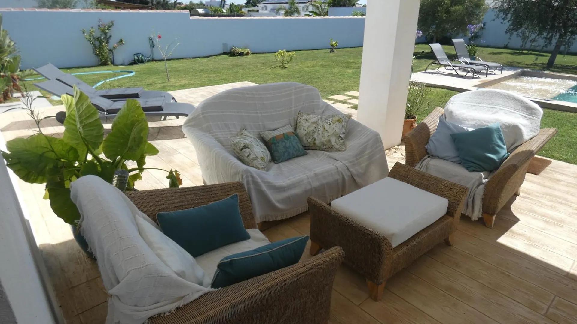Holiday home Villa Olivia Con Piscina, Jardin Y Parking Chiclana de la Frontera